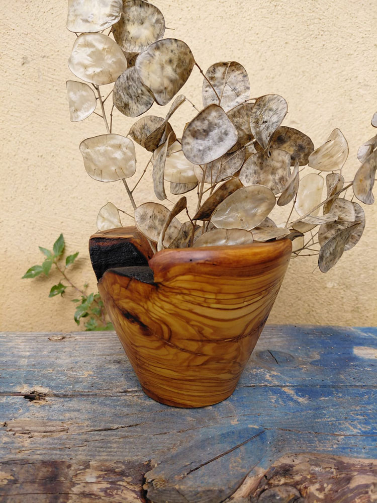 Cache-pot artisanal Cache-pot décoratif en bois naturel